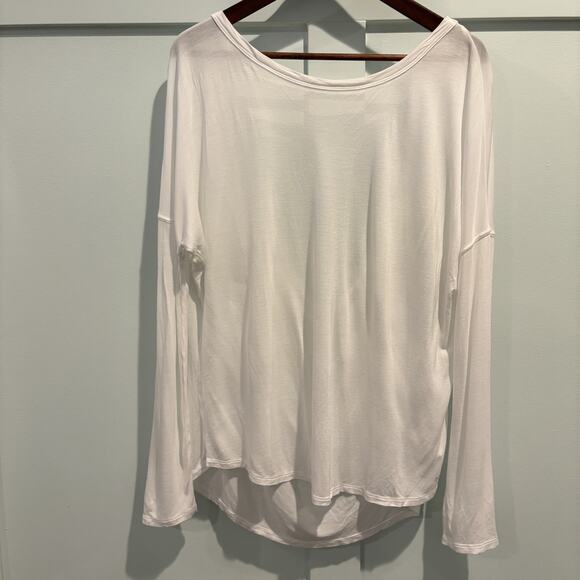 NUX Long Sleeve Shirt Women Sz Medium‎ White Bamboo Lightweight Draped Back Yoga - Picture 1 of 13